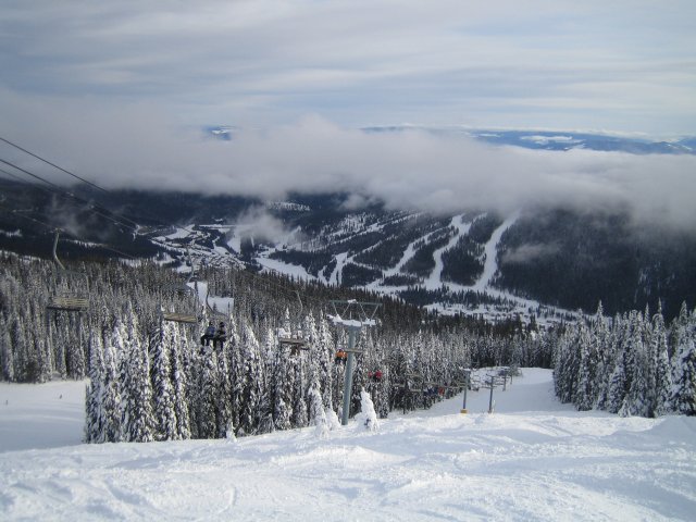 Alin Constantin's Photography - Vacation at Sun Peaks Resort, Canada - The Blue Line underneath Crystal chair
(Click on the picture for the full-size version)