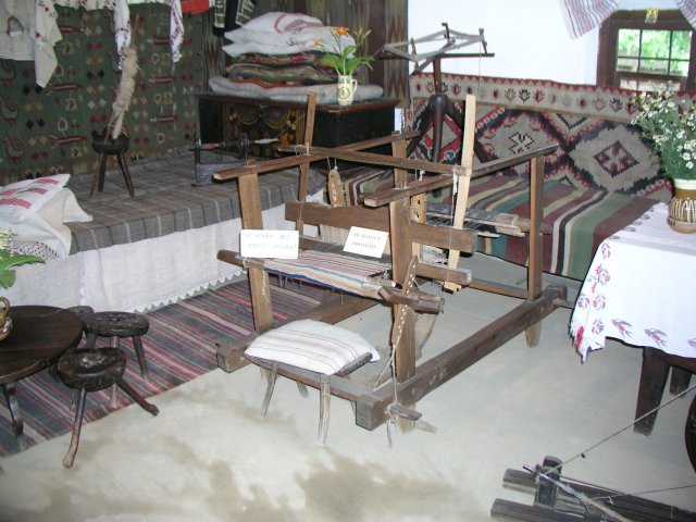 La casa memoriala Ion Creanga, Humulesti
(Click on the picture for the full-size version)