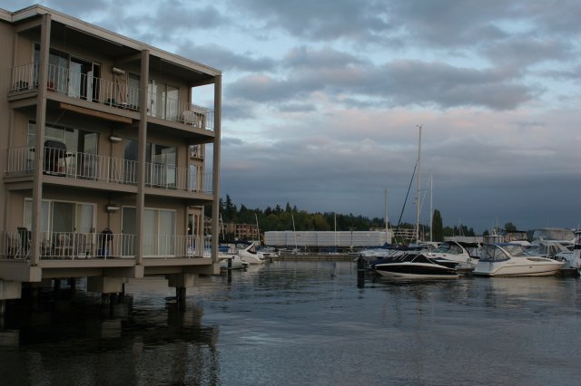Alin Constantin's Photography - In Kirkland
(Click on the picture for the full-size version)