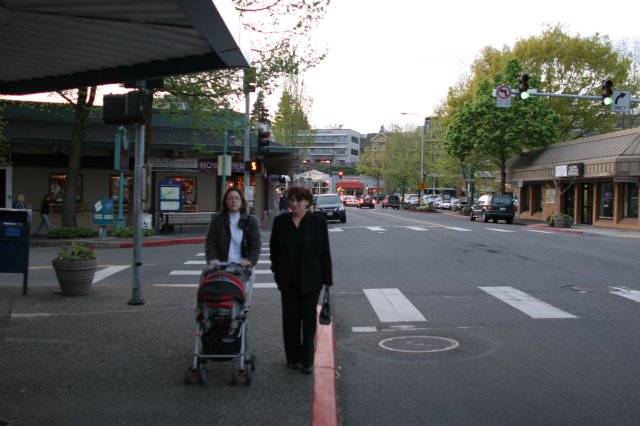 Alin Constantin's Photography - In Kirkland
(Click on the picture for the full-size version)