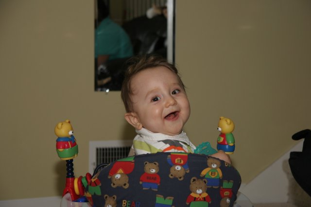 More fun in walker
(Click on the picture for the full-size version)