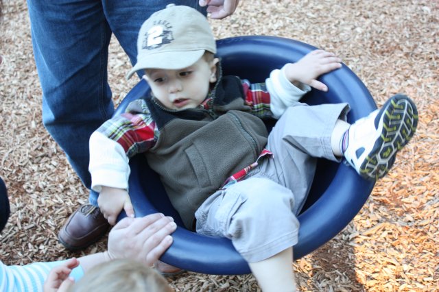 In Robinswood park
(Click on the picture for the full-size version)