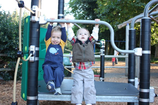 In Robinswood park
(Click on the picture for the full-size version)