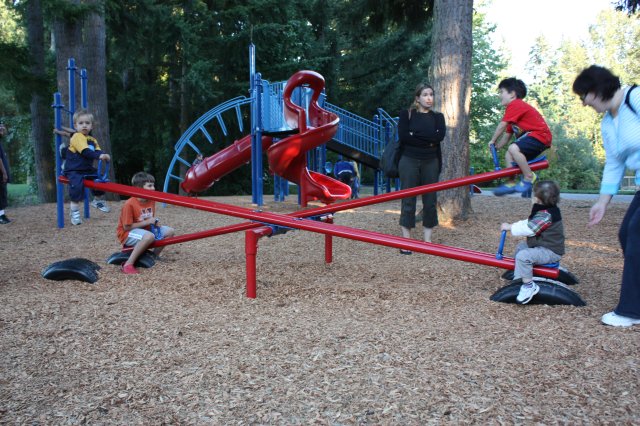 In Robinswood park
(Click on the picture for the full-size version)