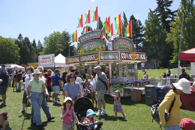 Strawberry festival, 06/26
(Click on the picture for the full-size version)