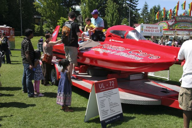 Strawberry festival, 06/26
(Click on the picture for the full-size version)