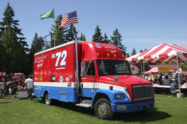 Strawberry festival, 06/26
(Click on the picture for the full-size version)