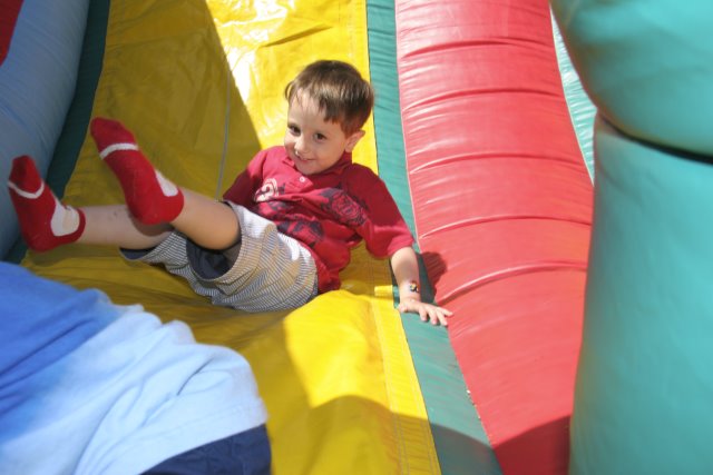 Strawberry festival, 06/26
(Click on the picture for the full-size version)
