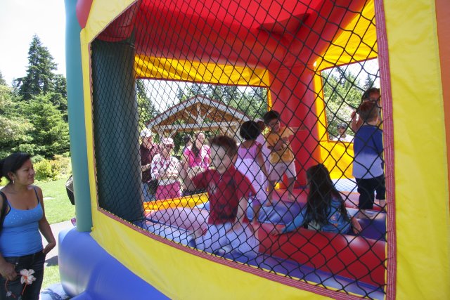 Strawberry festival, 06/26
(Click on the picture for the full-size version)