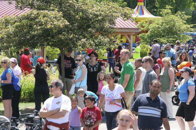 Strawberry festival, 06/26
(Click on the picture for the full-size version)