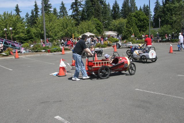 Strawberry festival, 06/26
(Click on the picture for the full-size version)