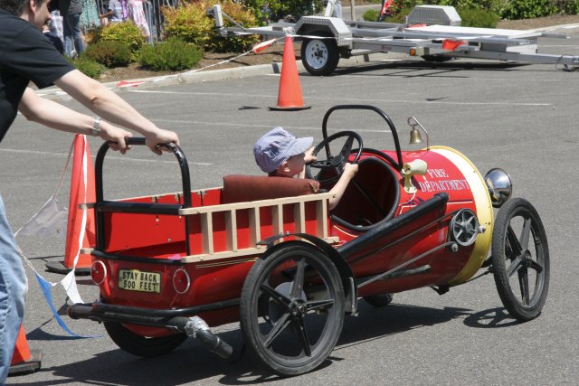 Strawberry festival, 06/26
(Click on the picture for the full-size version)