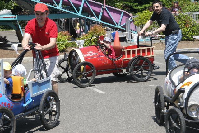 Strawberry festival, 06/26
(Click on the picture for the full-size version)