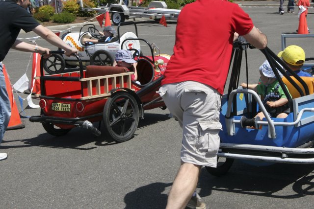 Strawberry festival, 06/26
(Click on the picture for the full-size version)