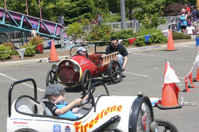 Strawberry festival, 06/26
(Click on the picture for the full-size version)