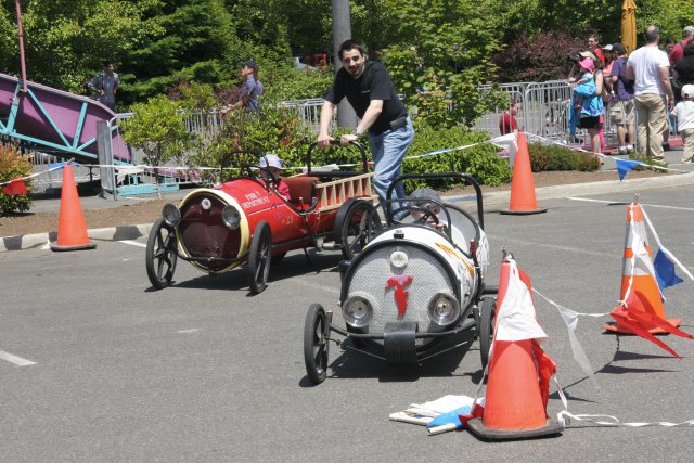 Strawberry festival, 06/26
(Click on the picture for the full-size version)