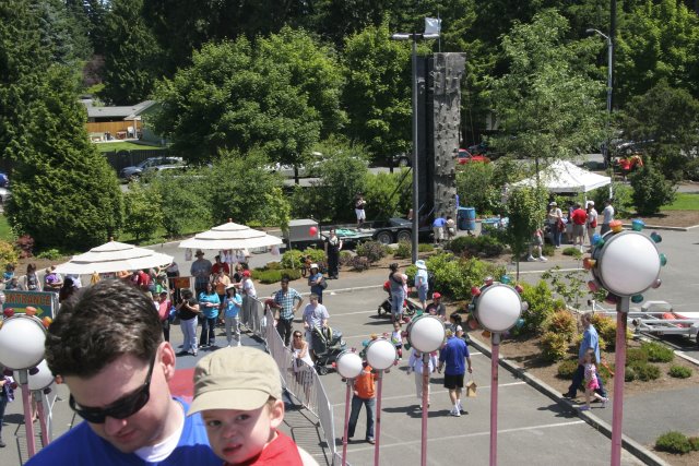 Strawberry festival, 06/26
(Click on the picture for the full-size version)