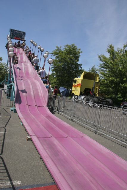 Strawberry festival, 06/26
(Click on the picture for the full-size version)