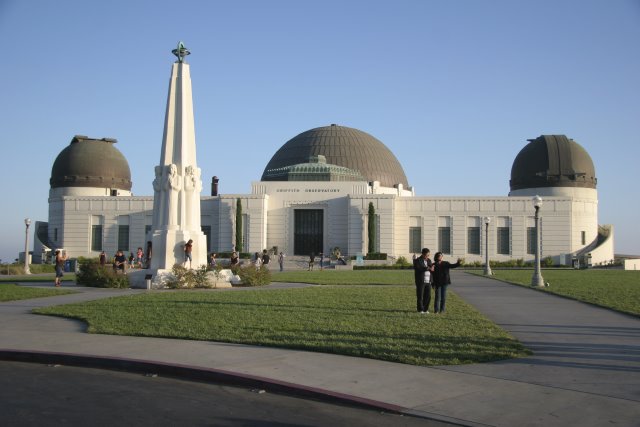 Griffith Observatory
(Click on the picture for the full-size version)