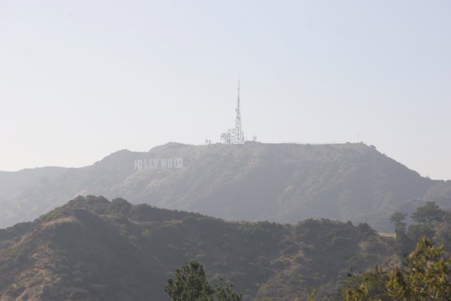 Griffith Observatory
(Click on the picture for the full-size version)