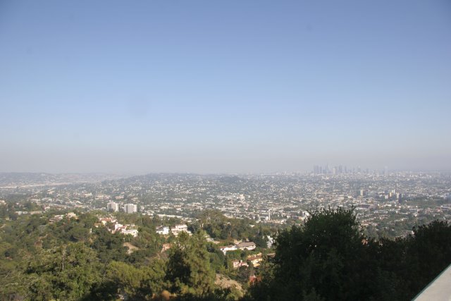 Griffith Observatory
(Click on the picture for the full-size version)