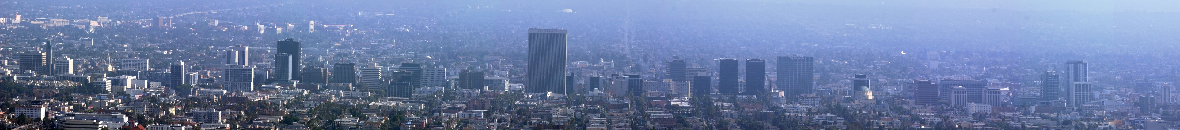 Griffith Observatory - Wilshire blvd.
(Click on the picture for the full-size version)