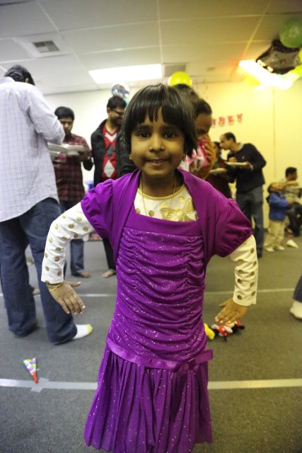 Yoga's birthday party, 12/09
(Click on the picture for the full-size version)