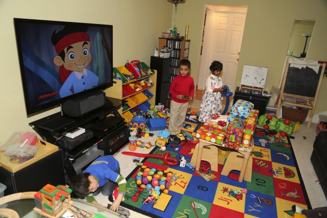 Vlad's birthday, 02/09
(Click on the picture for the full-size version)