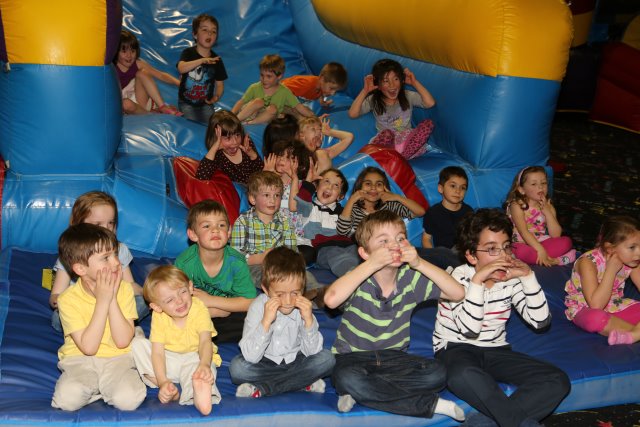 Robert Birthday, 03/31
(Click on the picture for the full-size version)