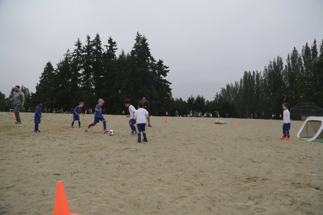 First soccer lesson @ Lake Hills Soccer Club
(Click on the picture for the full-size version)