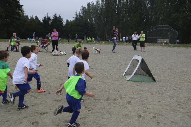 First soccer lesson @ Lake Hills Soccer Club
(Click on the picture for the full-size version)