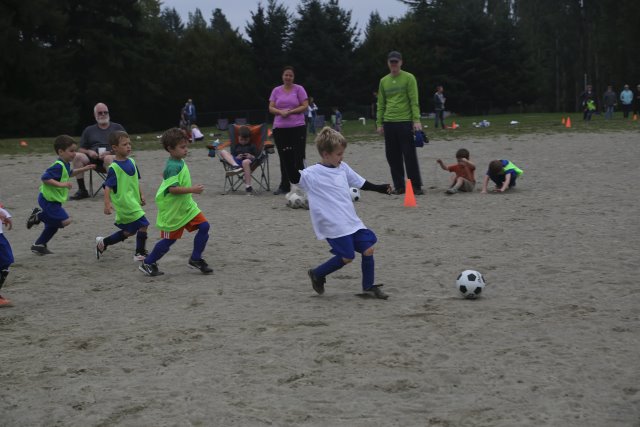First soccer lesson @ Lake Hills Soccer Club
(Click on the picture for the full-size version)