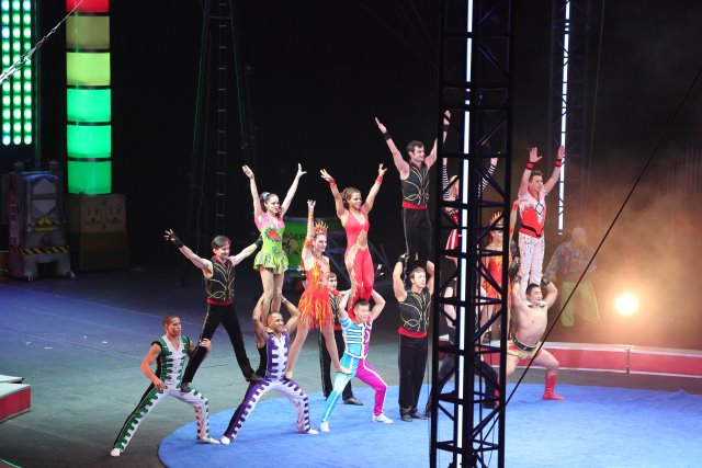 Ringling BrothersBbarnum & Bailey Circus, 10/13
(Click on the picture for the full-size version)
