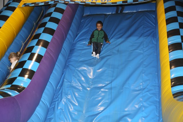 Gregory's Birthday, 11/16
(Click on the picture for the full-size version)