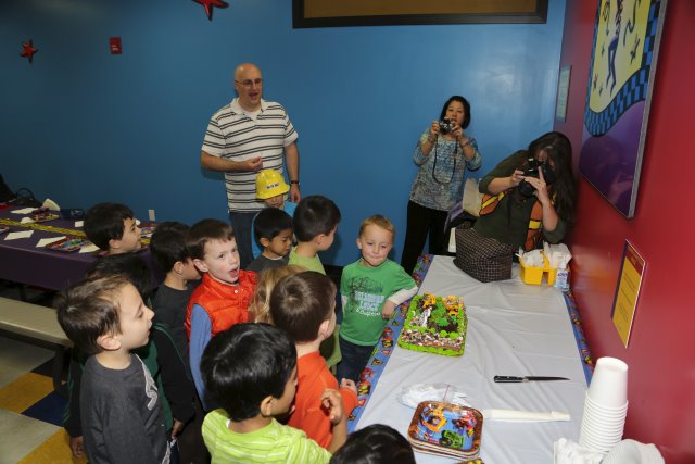 Gregory's Birthday, 11/16
(Click on the picture for the full-size version)