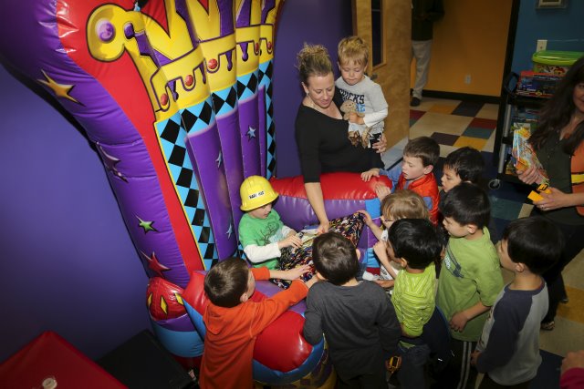 Gregory's Birthday, 11/16
(Click on the picture for the full-size version)