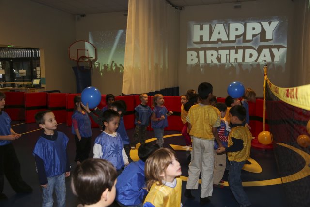 Alin Constantin's Photography - Alex's birthday
(Click on the picture for the full-size version)
