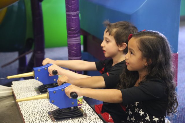 James' birthday
(Click on the picture for the full-size version)