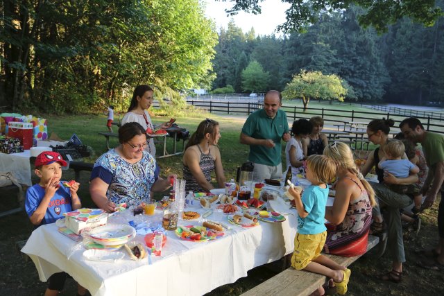 Victor's birthday
(Click on the picture for the full-size version)