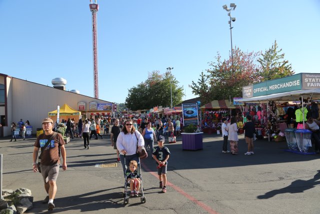 Alin Constantin's Photography - Puyallup Washington State Fair 9/14
(Click on the picture for the full-size version)