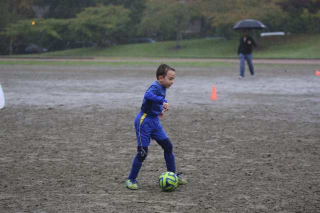 Alin Constantin's Photography - We play soccer, shine or rain.... 10/18
(Click on the picture for the full-size version)