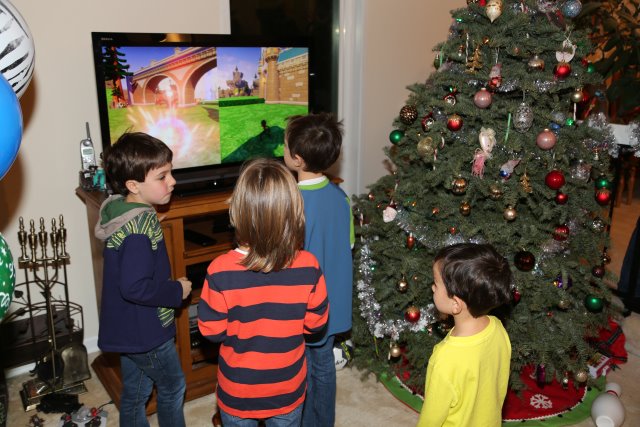 Radu's birthday
(Click on the picture for the full-size version)