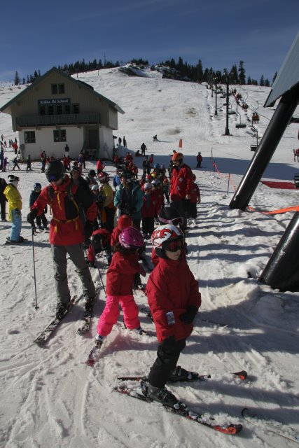 Alin Constantin's Photography - Vlad is starting the ski season, 1/25
(Click on the picture for the full-size version)