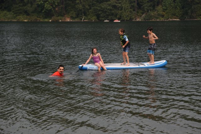 WFHS Picnic
(Click on the picture for the full-size version)