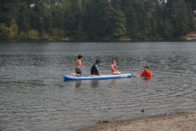 WFHS Picnic
(Click on the picture for the full-size version)