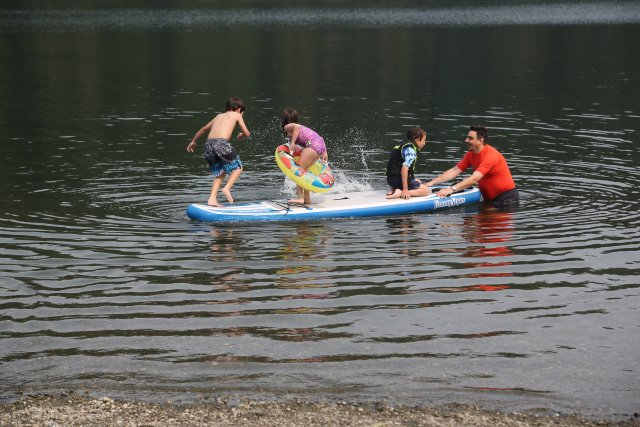 WFHS Picnic
(Click on the picture for the full-size version)