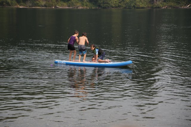 WFHS Picnic
(Click on the picture for the full-size version)