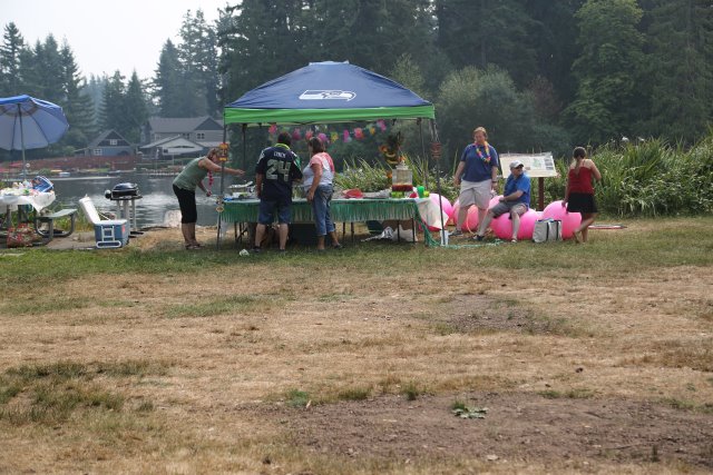 WFHS Picnic
(Click on the picture for the full-size version)