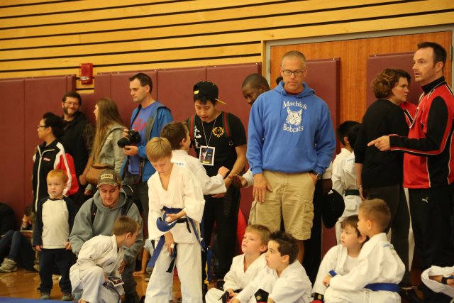 Vlad @ West Coast Open Karate Tournament, 10/18
(Click on the picture for the full-size version)