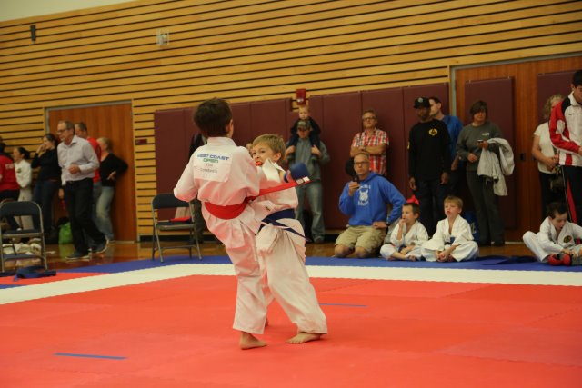 Vlad @ West Coast Open Karate Tournament, 10/18
(Click on the picture for the full-size version)